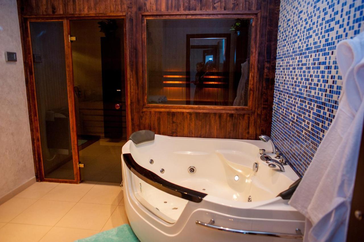 Skyhouse Riga Amazing Penthouse And Spa מראה חיצוני תמונה